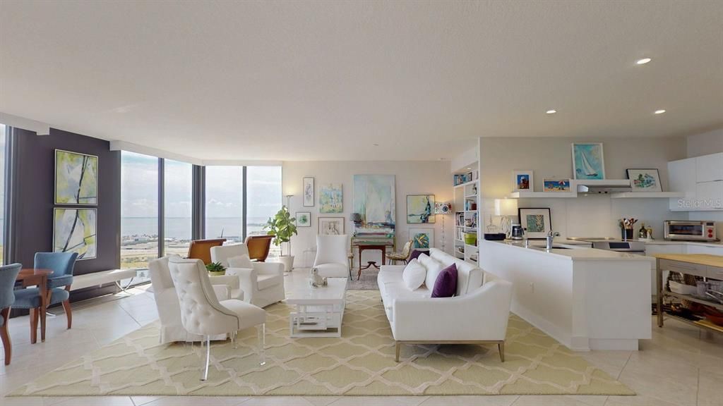 Active With Contract: $1,100,000 (2 beds, 2 baths, 1930 Square Feet)