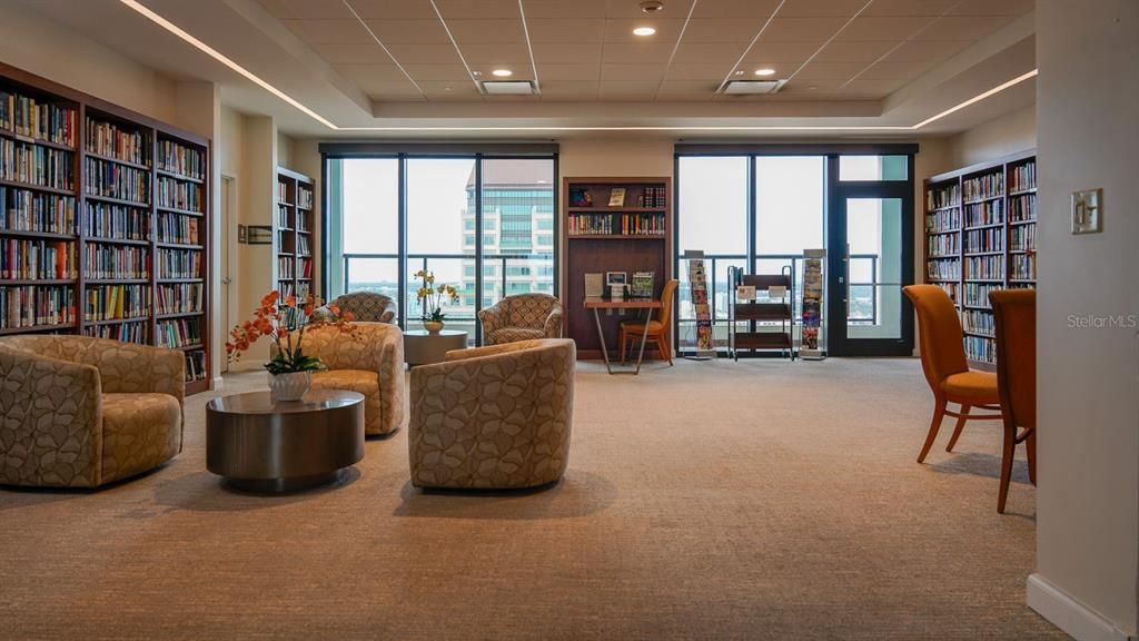 Active With Contract: $1,100,000 (2 beds, 2 baths, 1930 Square Feet)