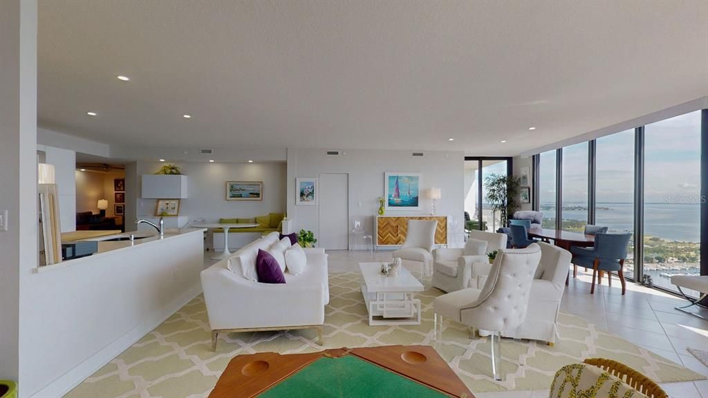 Active With Contract: $1,100,000 (2 beds, 2 baths, 1930 Square Feet)