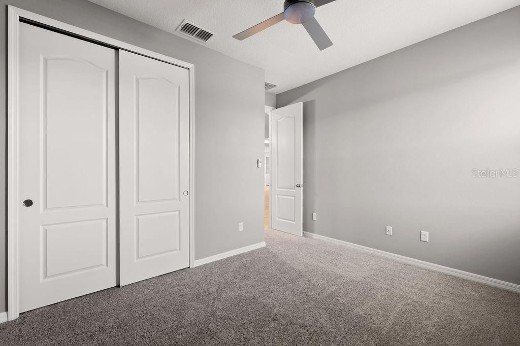 合同活跃: $615,000 (4 贝兹, 3 浴室, 2816 平方英尺)