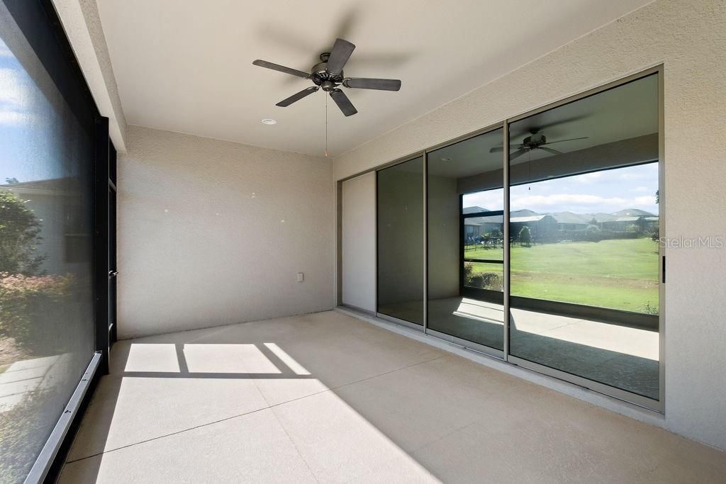 合同活跃: $615,000 (4 贝兹, 3 浴室, 2816 平方英尺)