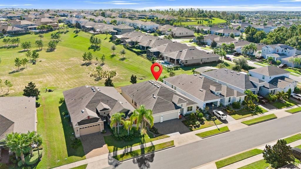 合同活跃: $615,000 (4 贝兹, 3 浴室, 2816 平方英尺)