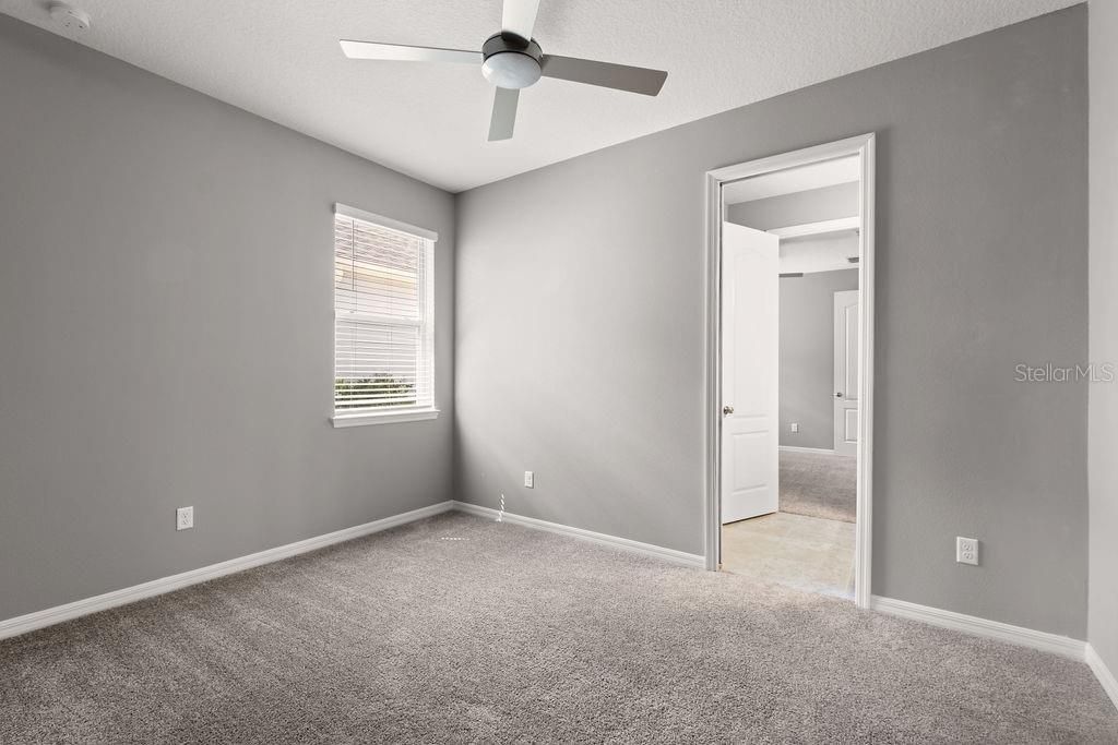 合同活跃: $615,000 (4 贝兹, 3 浴室, 2816 平方英尺)