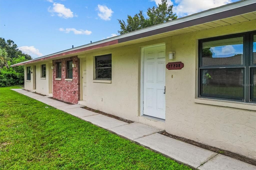 待售: $309,900 (4 贝兹, 0 浴室, 1820 平方英尺)