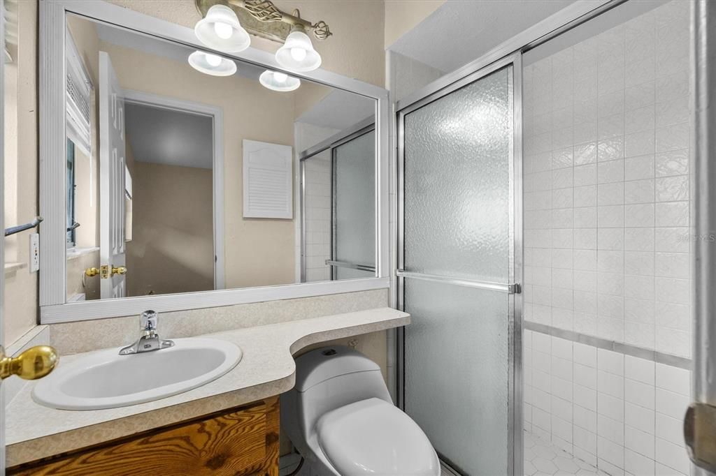 待售: $309,900 (4 贝兹, 0 浴室, 1820 平方英尺)