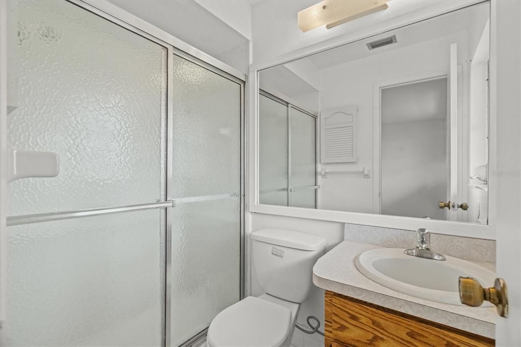 待售: $309,900 (4 贝兹, 0 浴室, 1820 平方英尺)