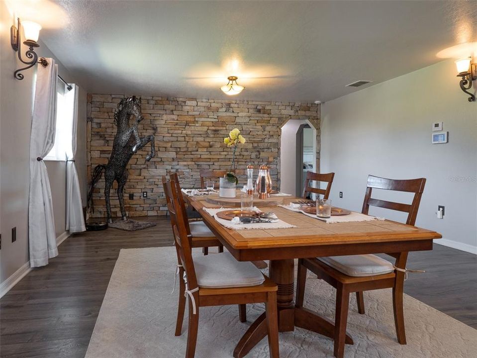 For Sale: $1,260,000 (2 beds, 1 baths, 2412 Square Feet)