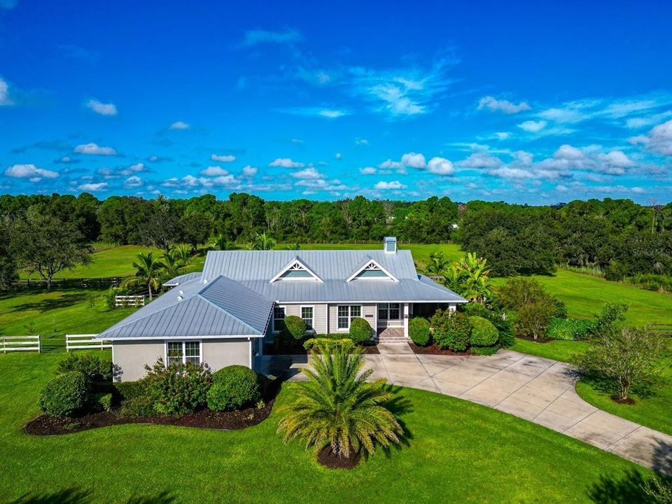 最近售出: $1,325,000 (3 贝兹, 2 浴室, 2364 平方英尺)