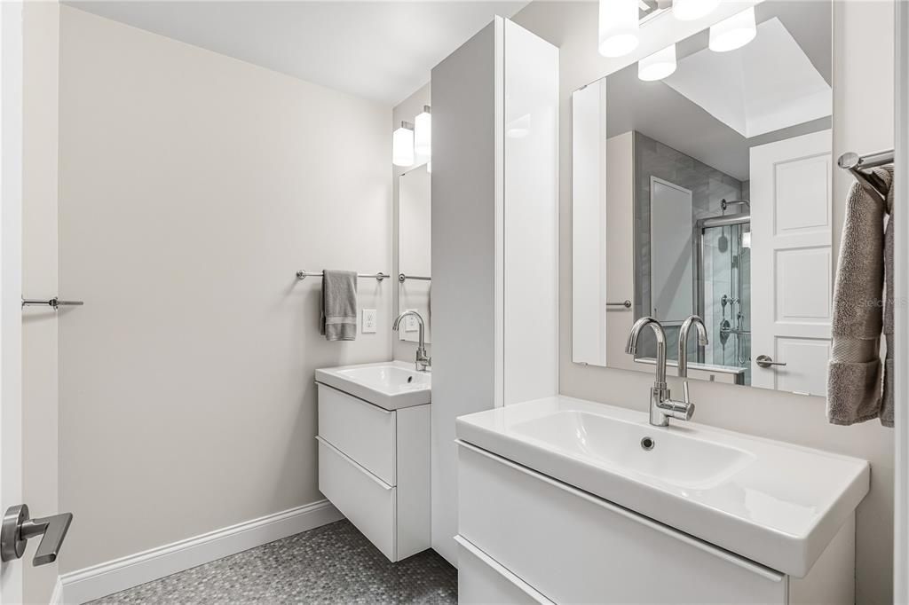 待售: $1,990,000 (4 贝兹, 4 浴室, 3515 平方英尺)