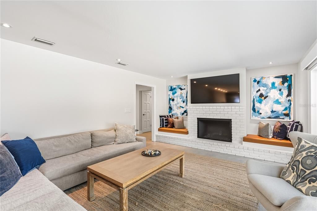 待售: $1,990,000 (4 贝兹, 4 浴室, 3515 平方英尺)