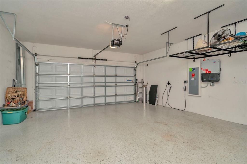 For Sale: $645,000 (3 beds, 2 baths, 2054 Square Feet)