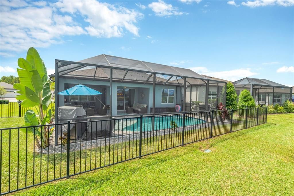 For Sale: $645,000 (3 beds, 2 baths, 2054 Square Feet)