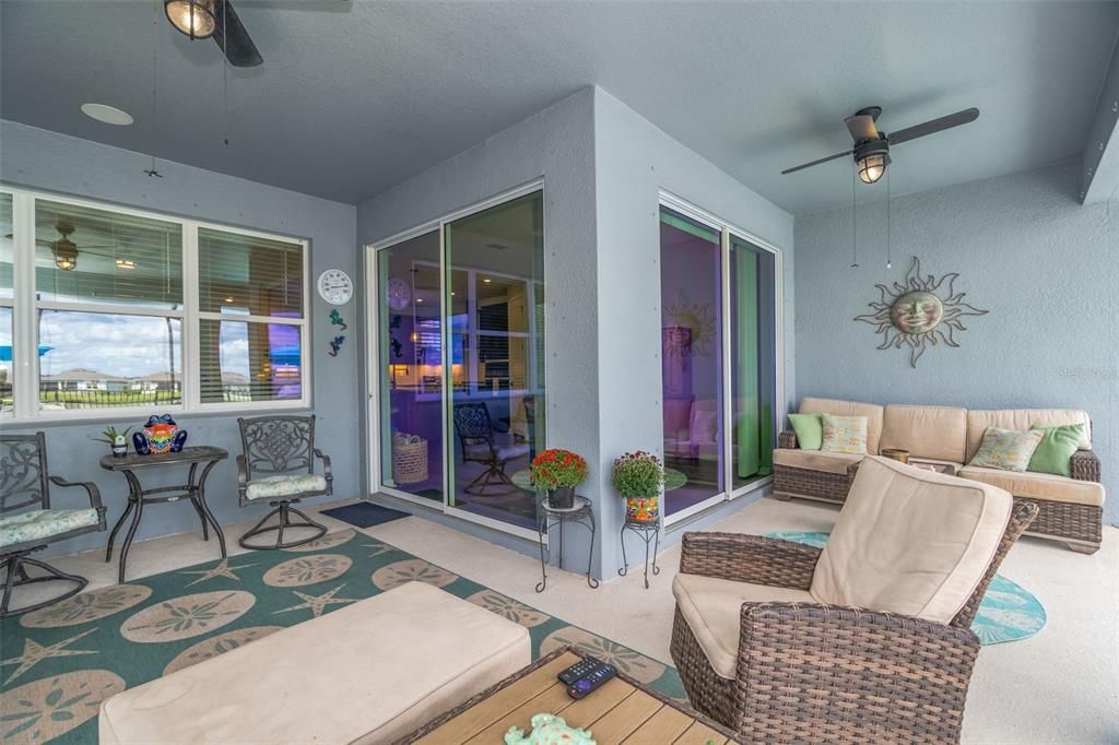 For Sale: $645,000 (3 beds, 2 baths, 2054 Square Feet)