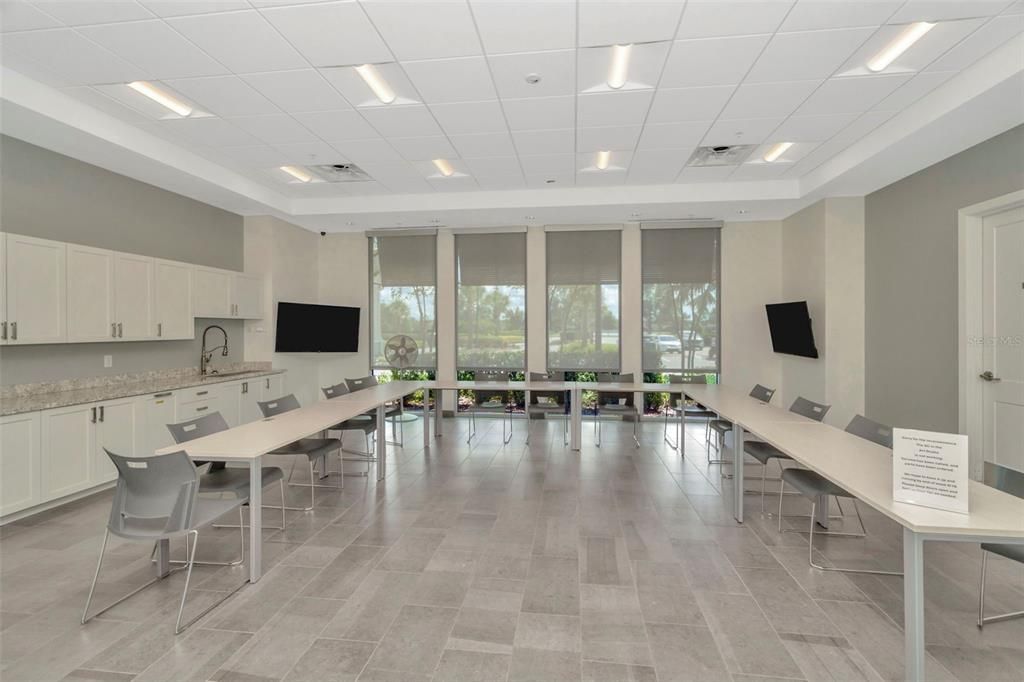 For Sale: $645,000 (3 beds, 2 baths, 2054 Square Feet)