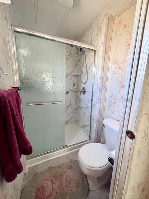 待售: $109,000 (2 贝兹, 2 浴室, 1370 平方英尺)