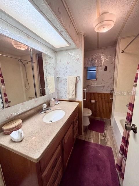 待售: $109,000 (2 贝兹, 2 浴室, 1370 平方英尺)