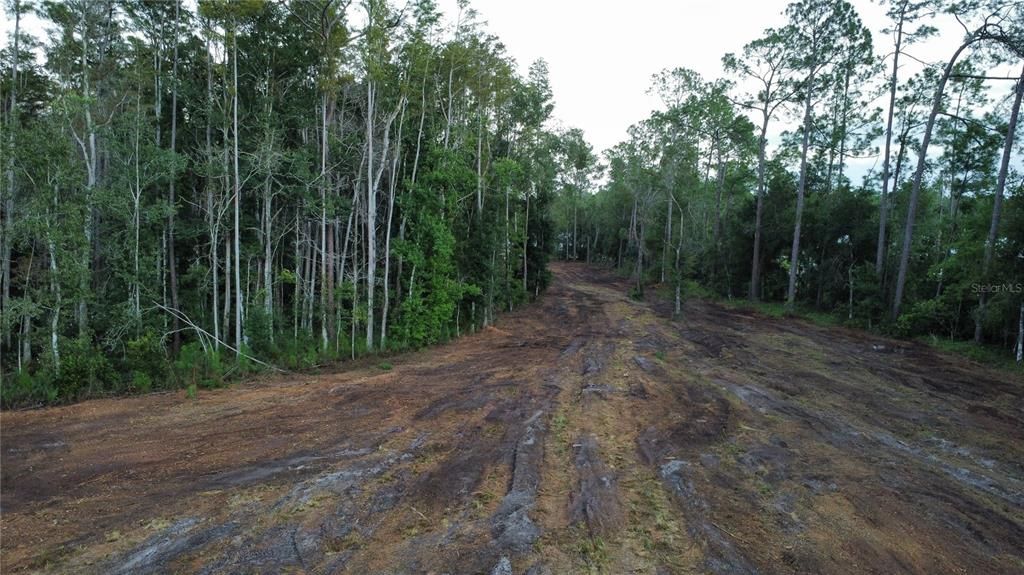 待售: $350,000 (9.34 acres)