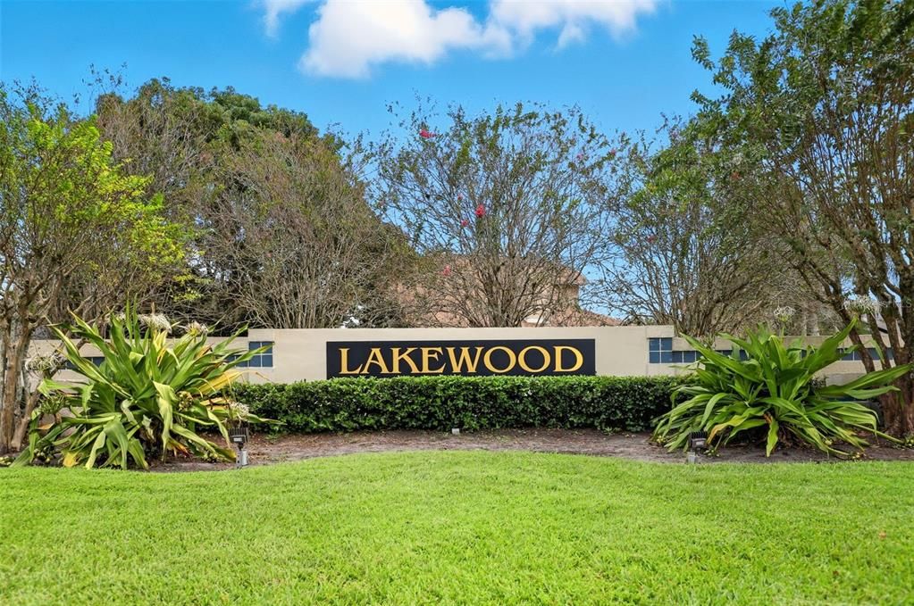 Active With Contract: $369,000 (3 beds, 2 baths, 1643 Square Feet)