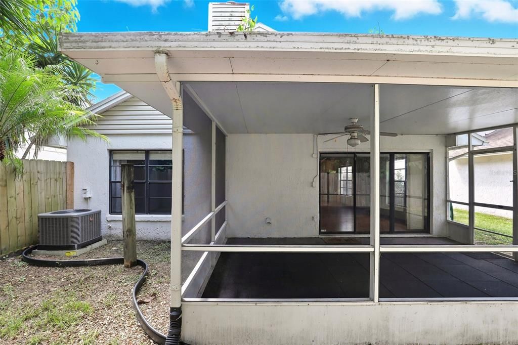 Active With Contract: $369,000 (3 beds, 2 baths, 1643 Square Feet)