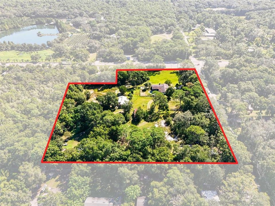 For Sale: $3,000,000 (5.98 acres)