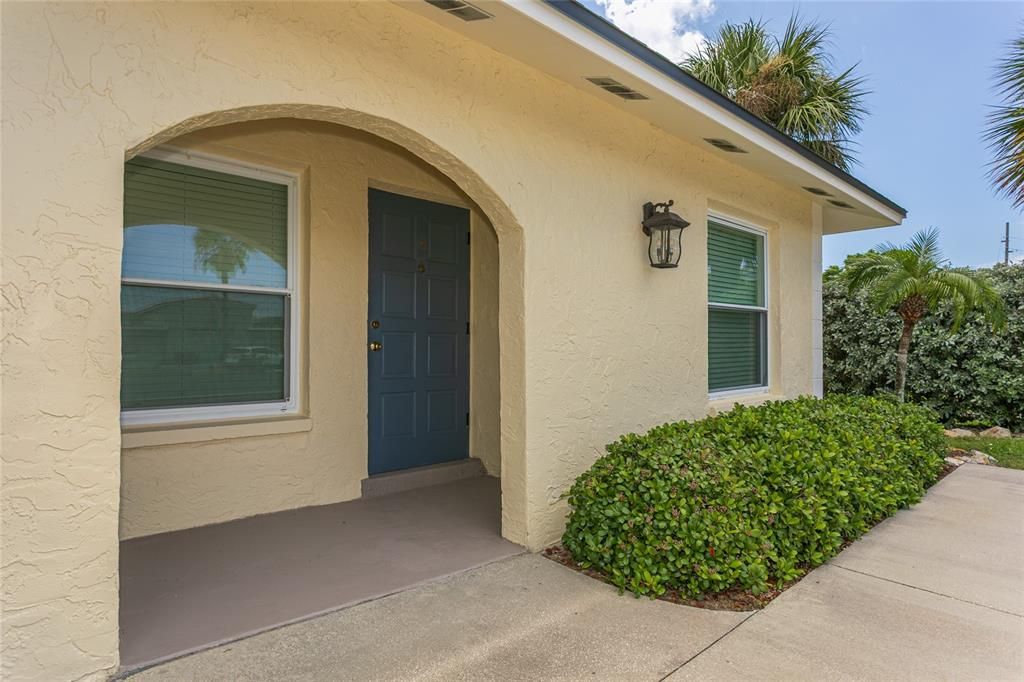 合同活跃: $2,095,000 (10 贝兹, 5 浴室, 3946 平方英尺)