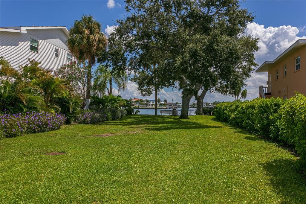 合同活跃: $2,095,000 (10 贝兹, 5 浴室, 3946 平方英尺)