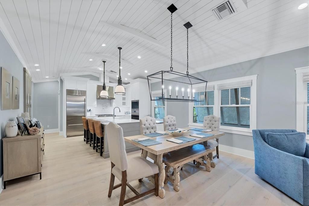 待售: $4,750,000 (3 贝兹, 3 浴室, 2089 平方英尺)