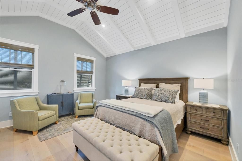 待售: $4,750,000 (3 贝兹, 3 浴室, 2089 平方英尺)