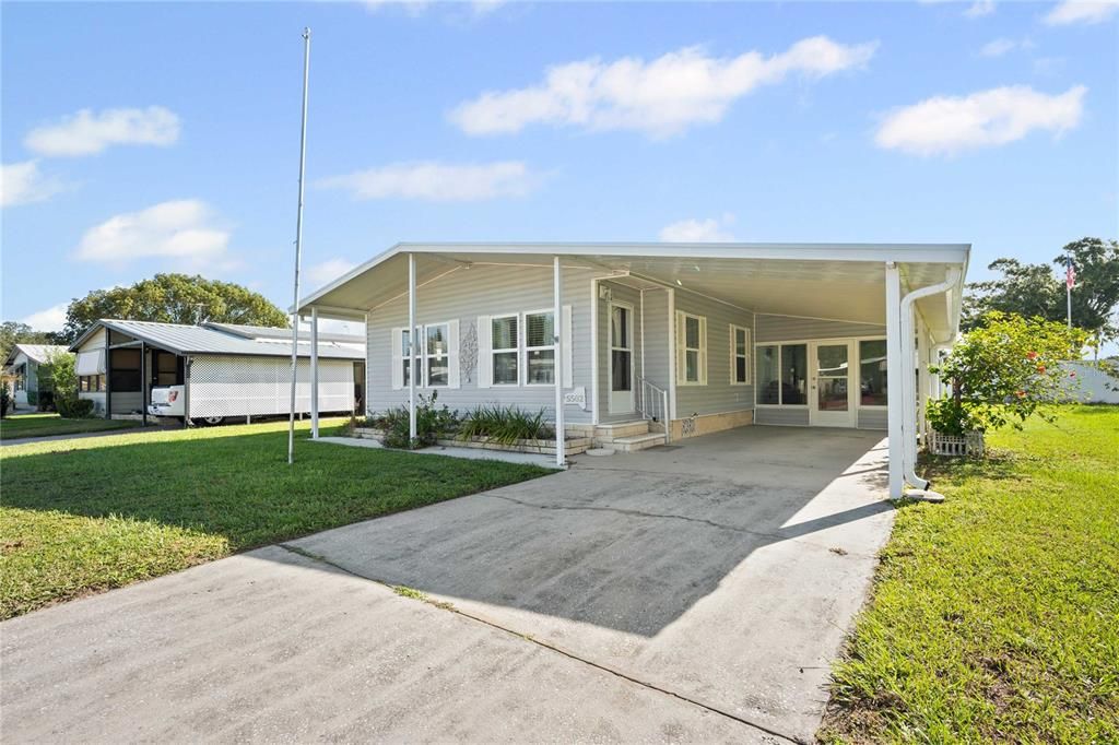 合同活跃: $154,900 (2 贝兹, 2 浴室, 1048 平方英尺)