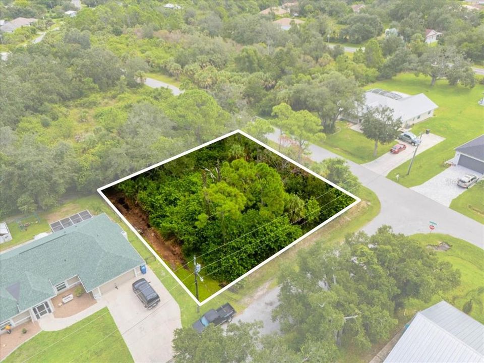 For Sale: $30,000 (0.32 acres)