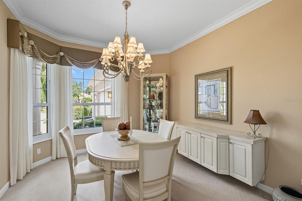 Active With Contract: $1,160,000 (3 beds, 3 baths, 2894 Square Feet)