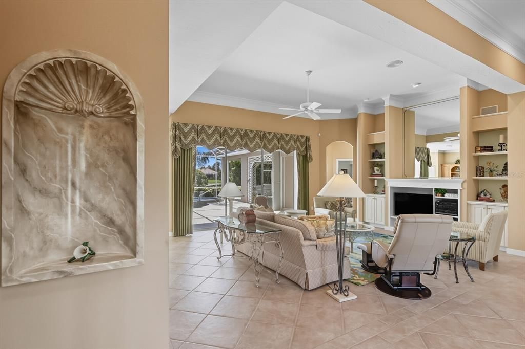 Active With Contract: $1,160,000 (3 beds, 3 baths, 2894 Square Feet)