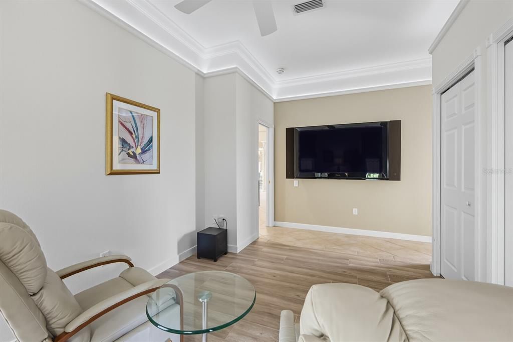 Active With Contract: $1,160,000 (3 beds, 3 baths, 2894 Square Feet)