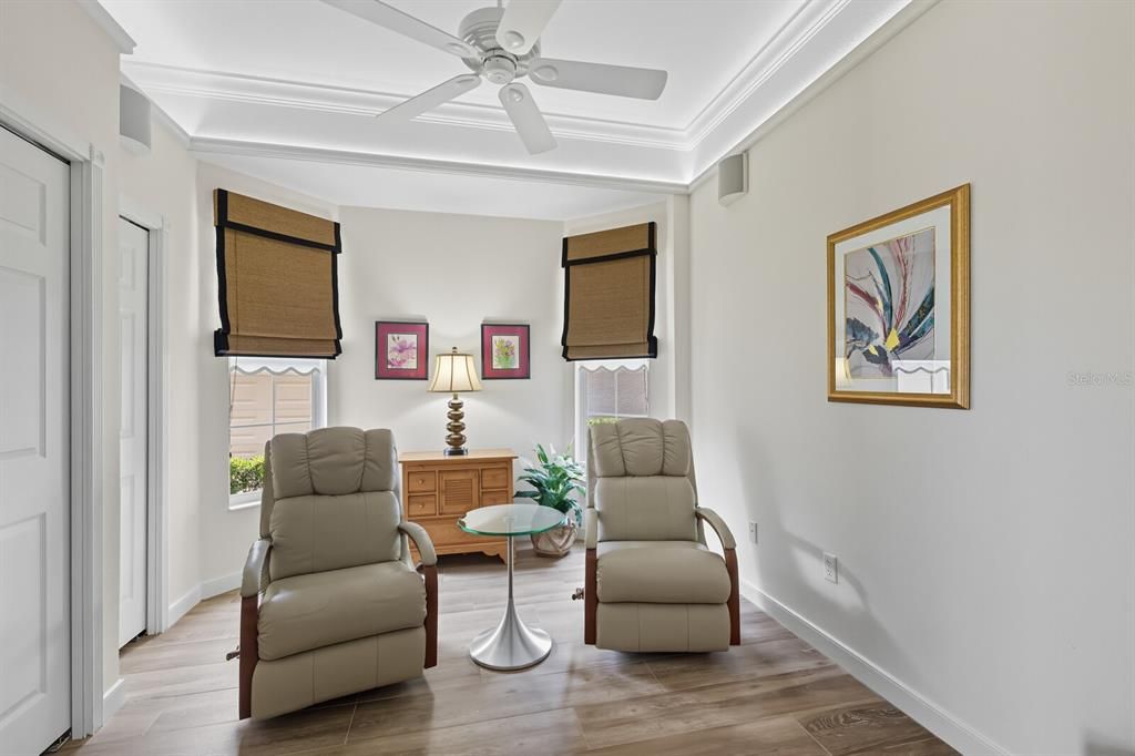 Active With Contract: $1,160,000 (3 beds, 3 baths, 2894 Square Feet)