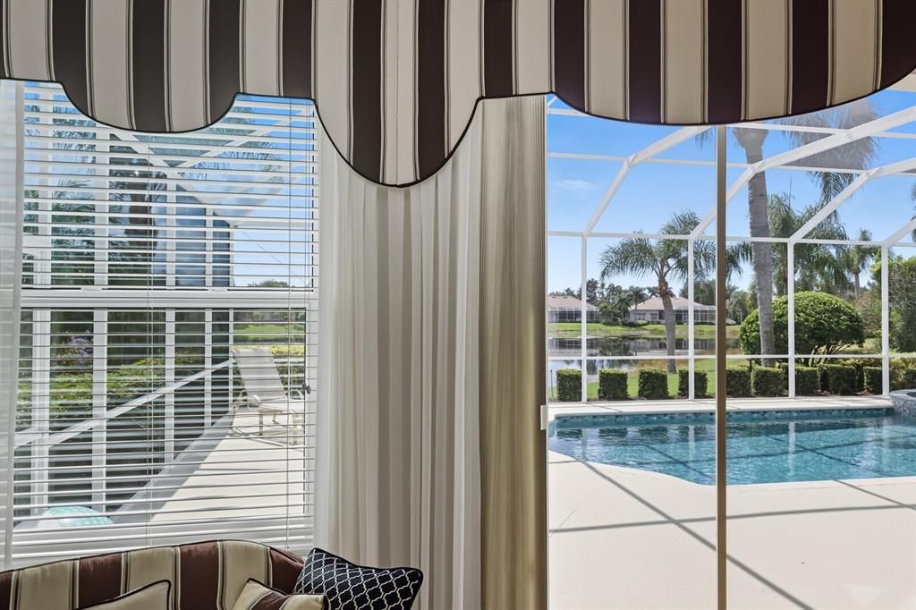 Active With Contract: $1,160,000 (3 beds, 3 baths, 2894 Square Feet)