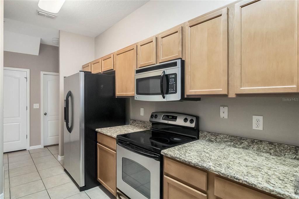 En Venta: $379,000 (3 camas, 2 baños, 1916 Pies cuadrados)