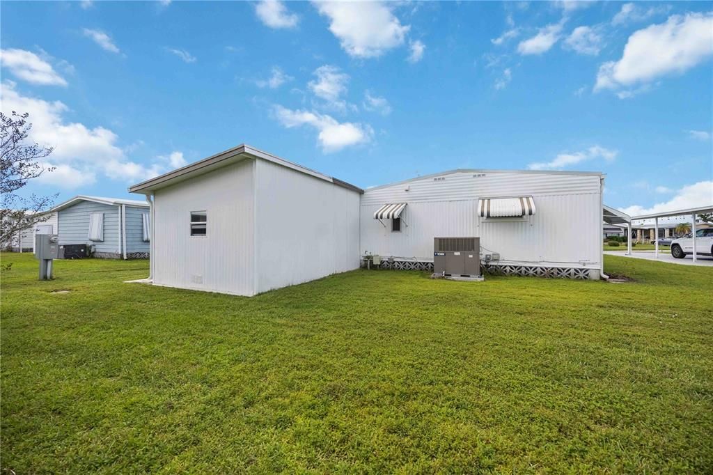 合同活跃: $139,000 (2 贝兹, 2 浴室, 1159 平方英尺)