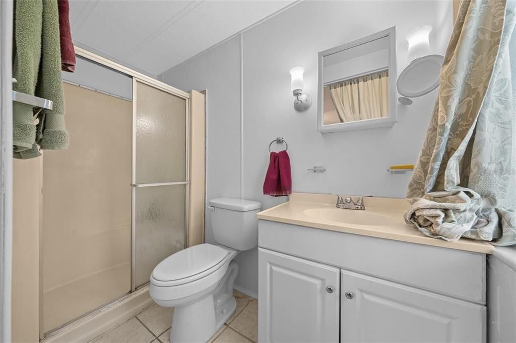 待售: $115,900 (2 贝兹, 2 浴室, 805 平方英尺)