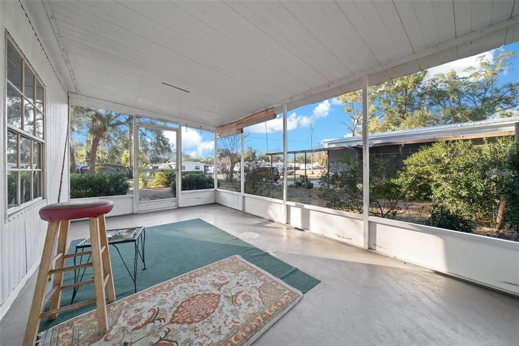 待售: $115,900 (2 贝兹, 2 浴室, 805 平方英尺)