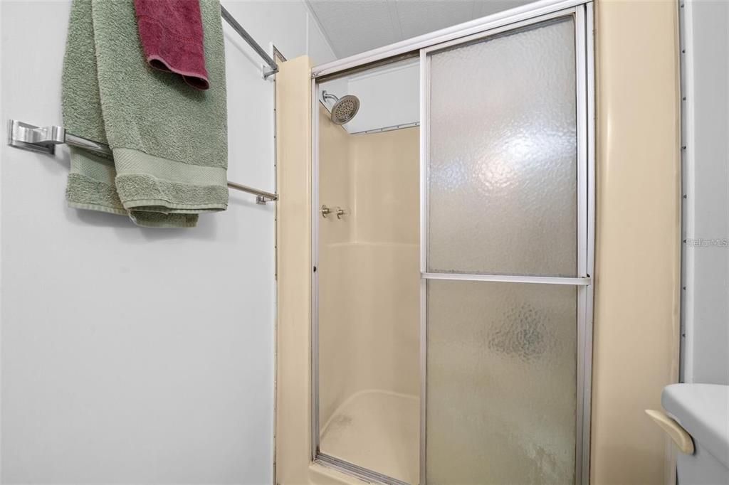 待售: $115,900 (2 贝兹, 2 浴室, 805 平方英尺)