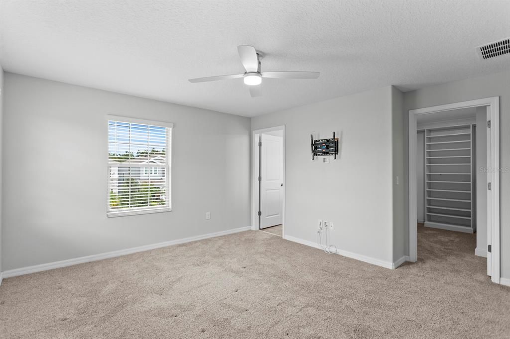 En Renta: $2,900 (3 camas, 2 baños, 1755 Pies cuadrados)