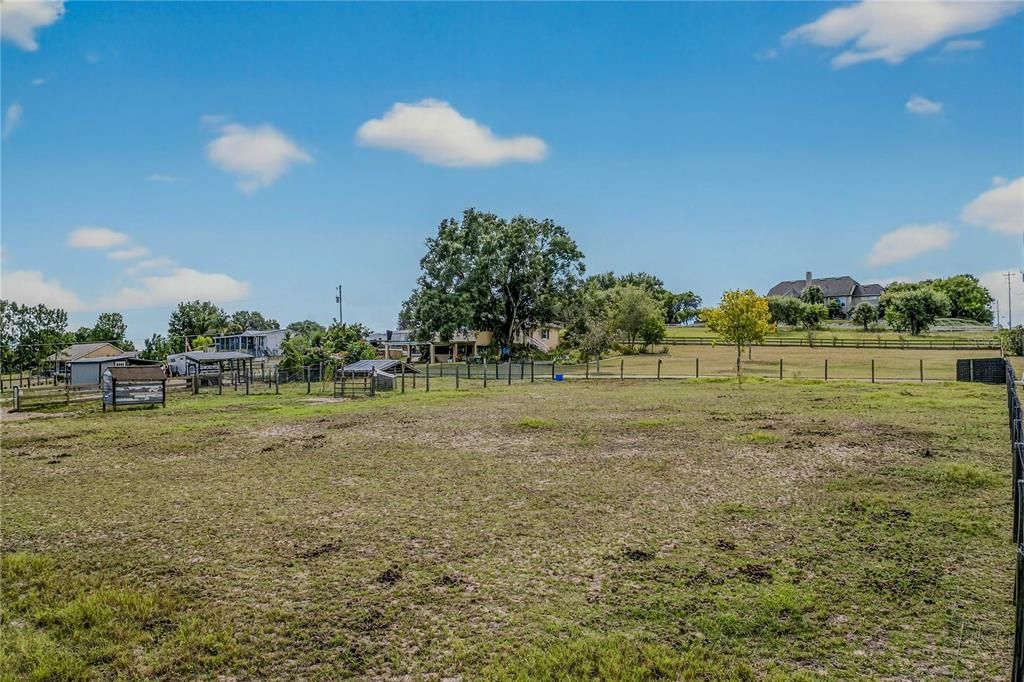 En Venta: $449,000 (3 camas, 3 baños, 2258 Pies cuadrados)