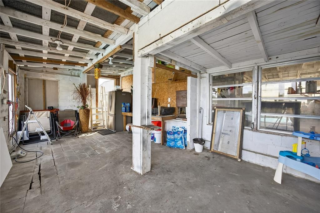 En Venta: $449,000 (3 camas, 3 baños, 2258 Pies cuadrados)