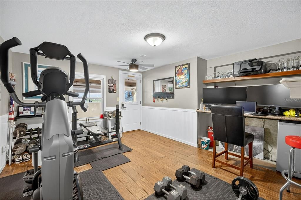 En Venta: $449,000 (3 camas, 3 baños, 2258 Pies cuadrados)