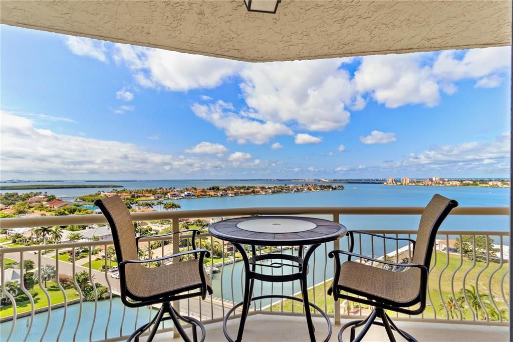 待售: $399,900 (2 贝兹, 2 浴室, 1110 平方英尺)