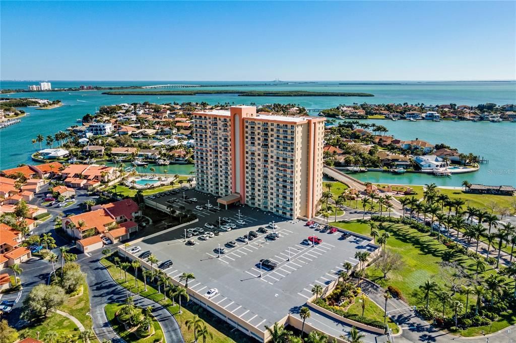 待售: $399,900 (2 贝兹, 2 浴室, 1110 平方英尺)