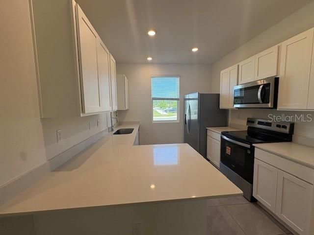 Active With Contract: $275,990 (3 beds, 2 baths, 1308 Square Feet)