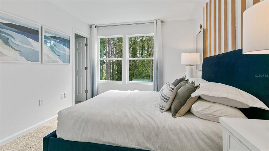 Active With Contract: $275,990 (3 beds, 2 baths, 1308 Square Feet)