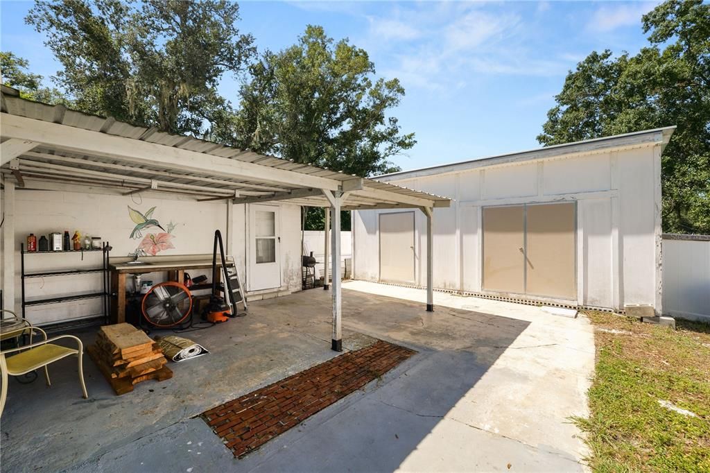 For Sale: $260,000 (3 beds, 2 baths, 1135 Square Feet)