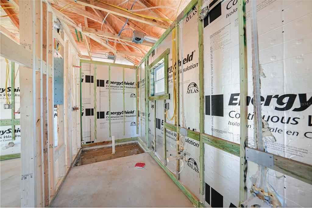 合同活跃: $315,000 (3 贝兹, 2 浴室, 1388 平方英尺)